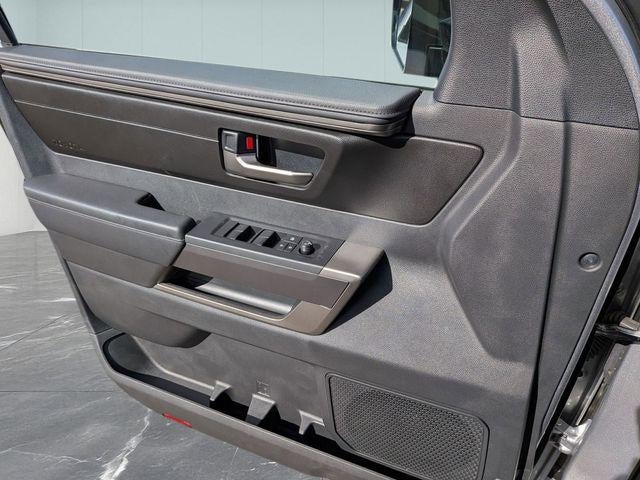 2025 Toyota TUNDRA 4X4 SR5