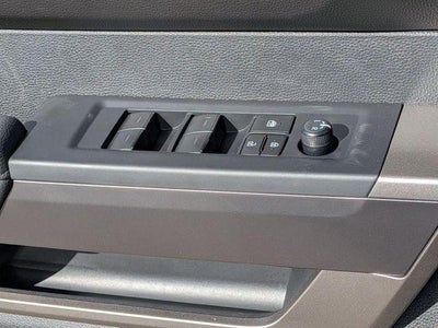 2025 Toyota TUNDRA 4X4 SR5