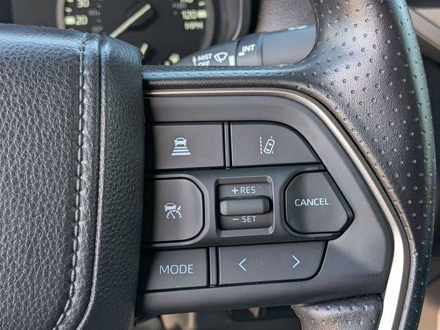 2025 Toyota TUNDRA 4X4 SR5