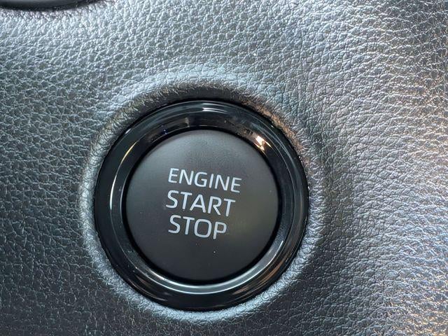 2025 Toyota TUNDRA 4X4 SR5