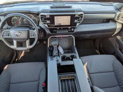 2025 Toyota TUNDRA 4X4 SR5