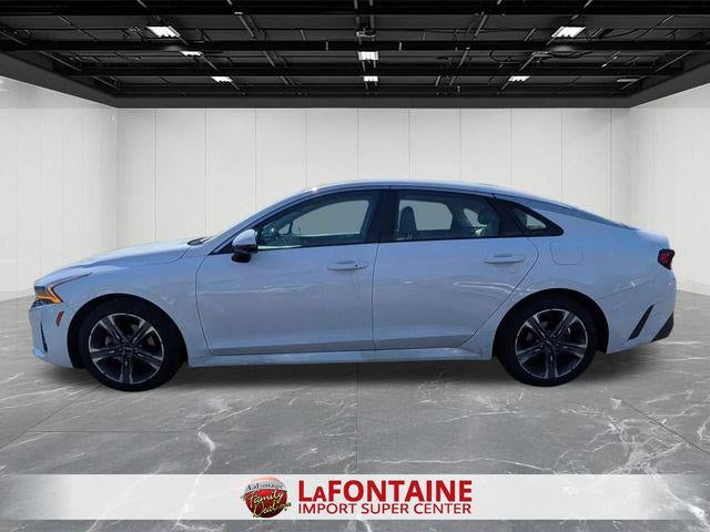2022 Kia K5 EX