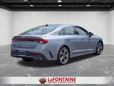 2022 Kia K5 EX