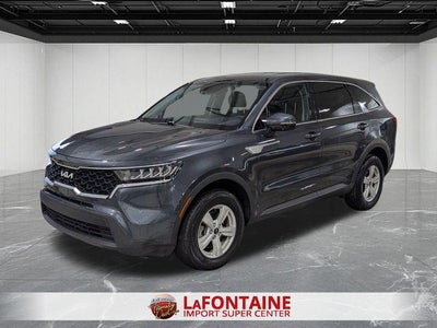 2022 Kia Sorento LX