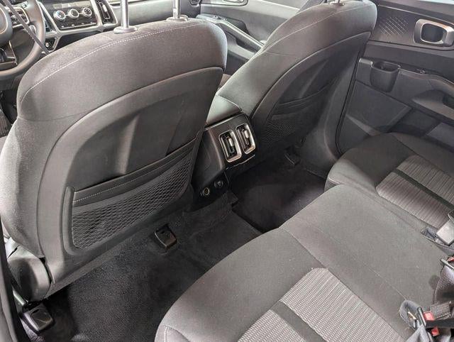 2022 Kia Sorento LX