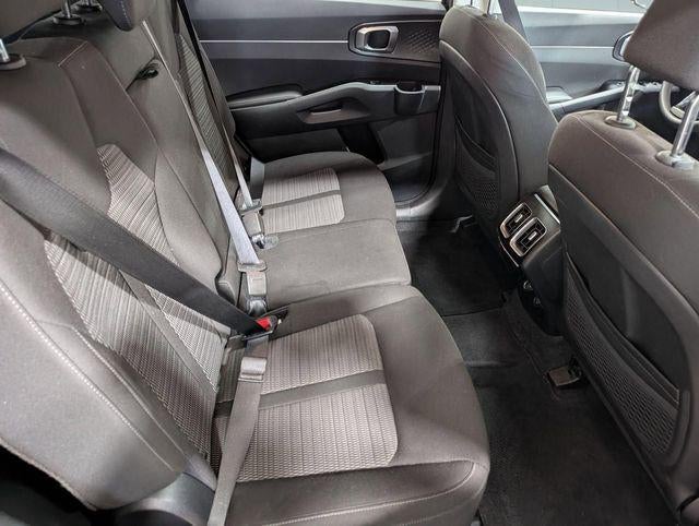 2022 Kia Sorento LX