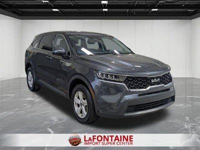 2022 Kia Sorento LX