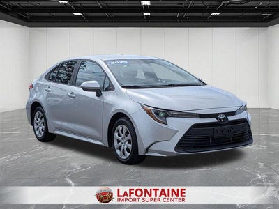 2025 Toyota COROLLA LE