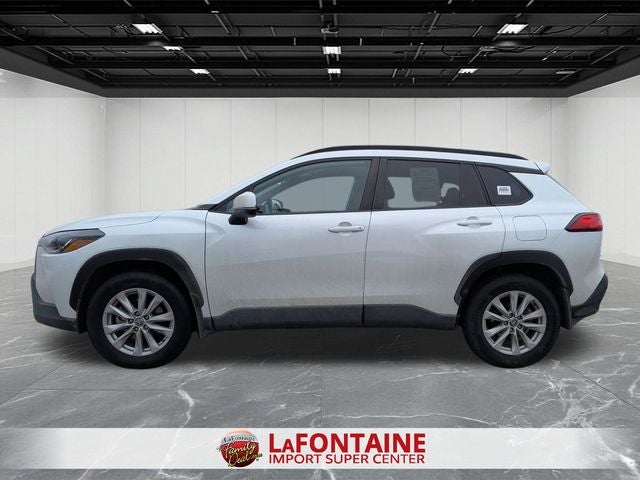 2022 Toyota Corolla Cross LE