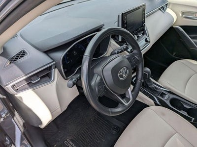 2022 Toyota Corolla Cross XLE