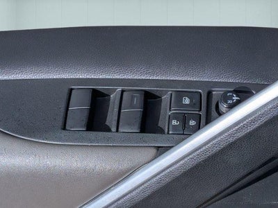 2022 Toyota Corolla Cross XLE
