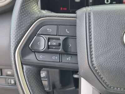 2025 Toyota Sequoia SR5