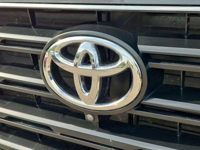 2025 Toyota Sequoia SR5