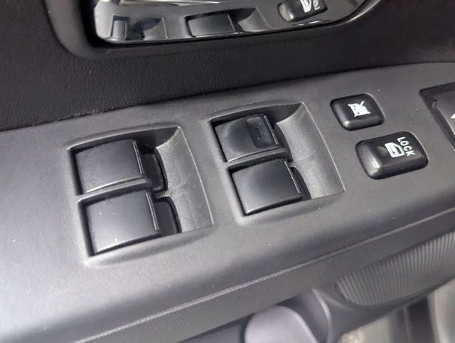 2024 Mitsubishi Outlander Sport 2.0 LE