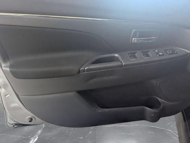 2024 Mitsubishi Outlander Sport 2.0 LE