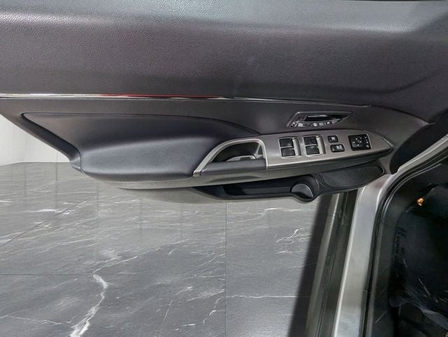 2025 Mitsubishi Outlander Sport 2.0 ES