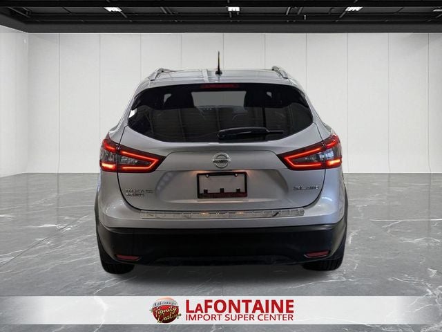 2022 Nissan Rogue Sport SL