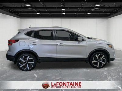 2022 Nissan Rogue Sport SL
