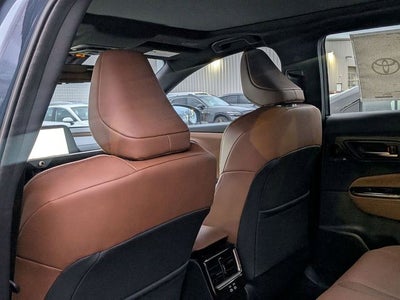 2025 Toyota Toyota Crown Signia Limited