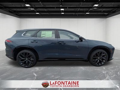 2025 Toyota Toyota Crown Signia Limited
