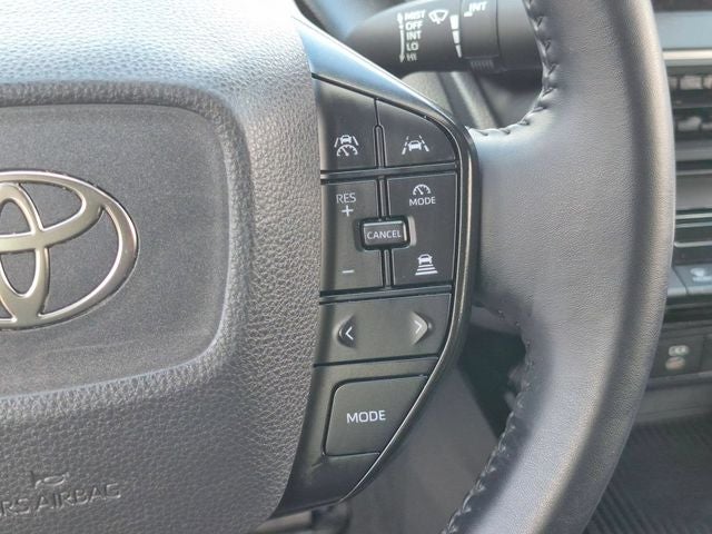 2024 Toyota PRIUS LE