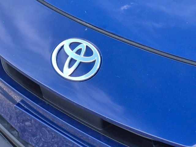 2024 Toyota PRIUS LE