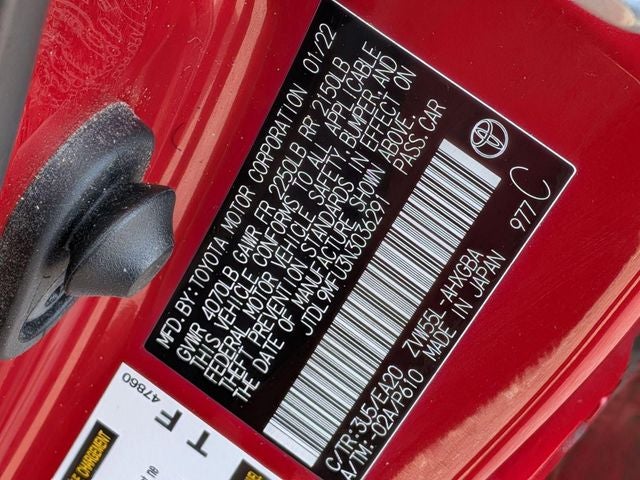 2022 Toyota PRIUS XLE AWD e