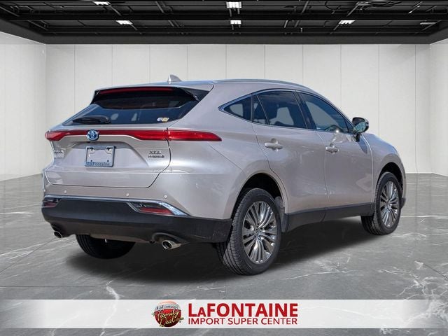 2022 Toyota Venza XLE XLE