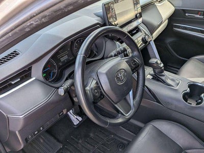 2022 Toyota Venza XLE XLE