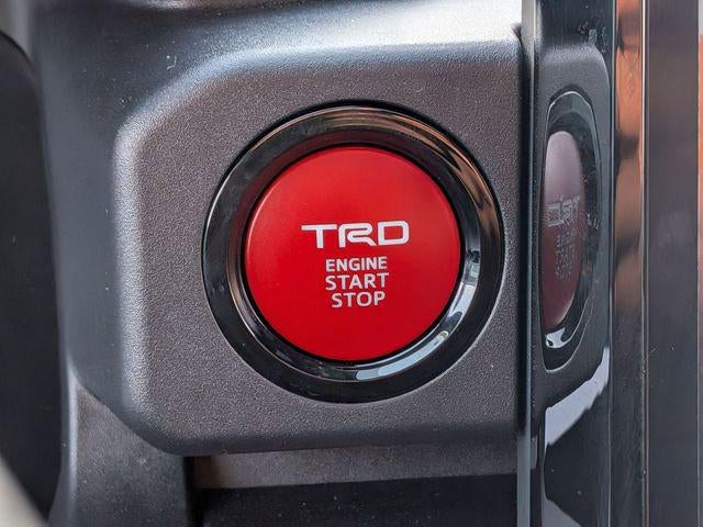 2025 Toyota 4RUNNER TRD Off-Road Premium