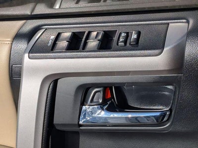 2018 Toyota 4RUNNER SR5 Premium