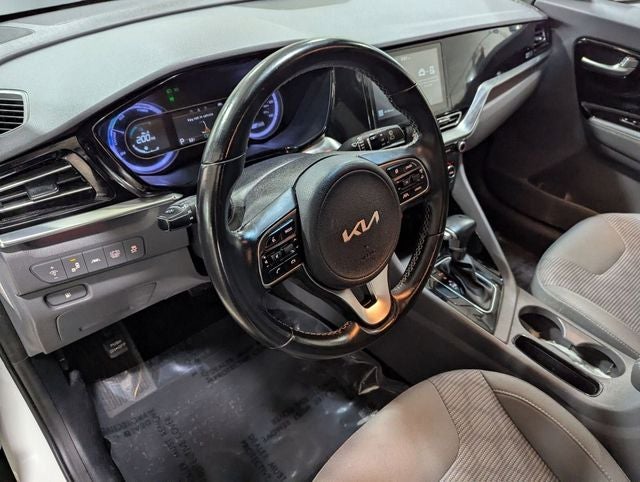 2022 Kia Niro LXS