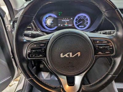 2022 Kia Niro LXS