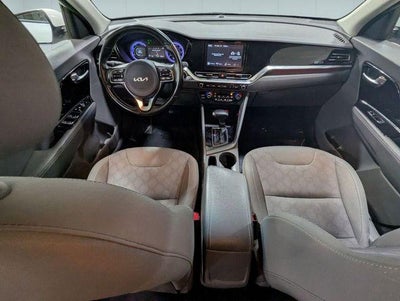 2022 Kia Niro LXS