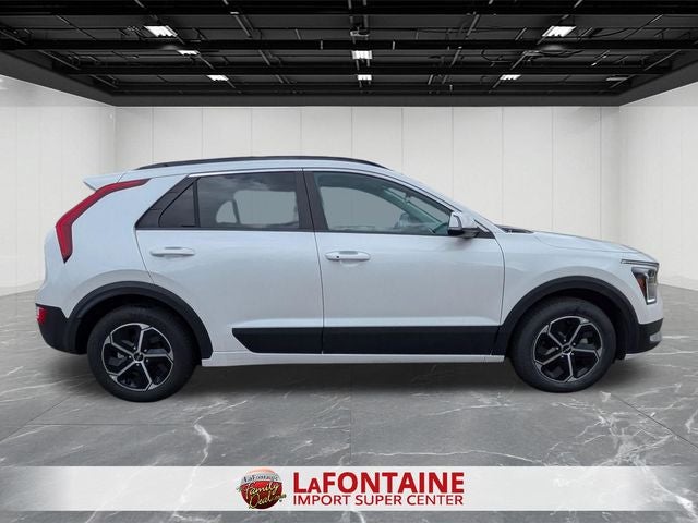 2024 Kia Niro EX