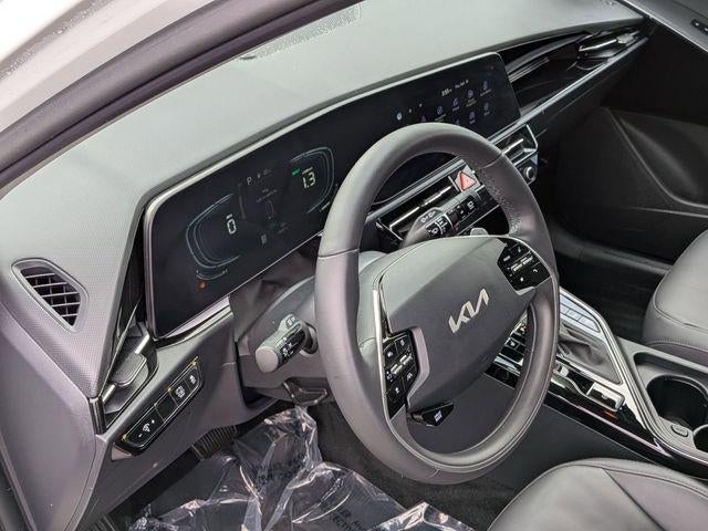 2024 Kia Niro EX