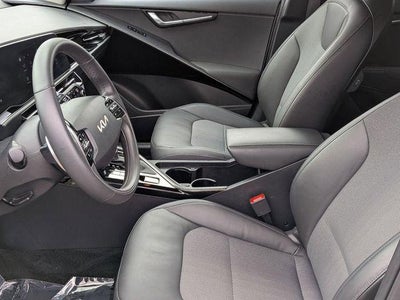 2024 Kia Niro EX