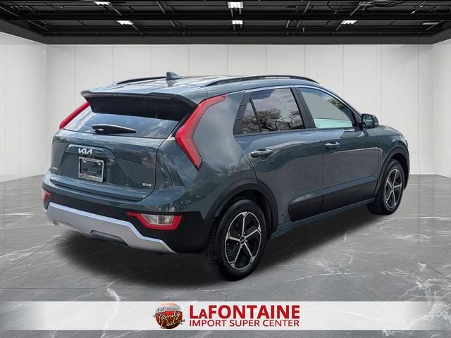 2023 Kia Niro EX