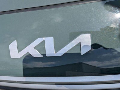 2023 Kia Niro EX