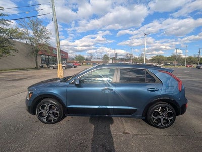 2023 Kia Niro EX Touring