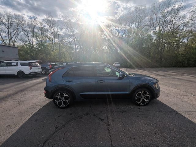 2023 Kia Niro EX Touring