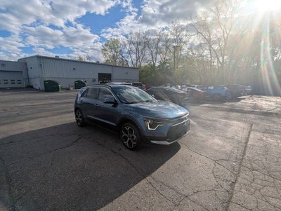 2023 Kia Niro EX Touring