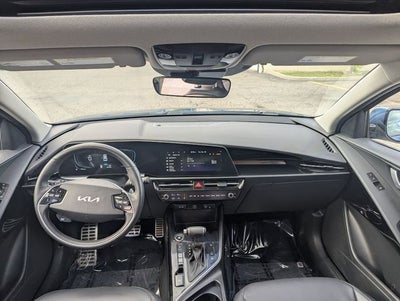 2023 Kia Niro EX Touring