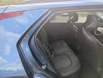 2023 Kia Niro EX Touring