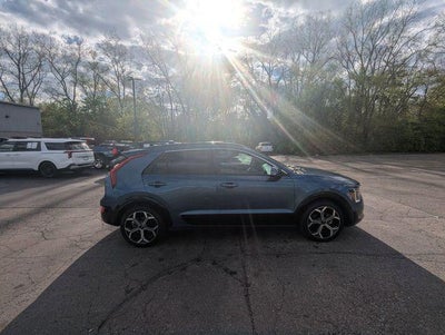 2023 Kia Niro EX Touring