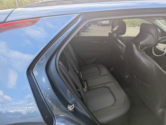 2023 Kia Niro EX Touring