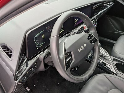 2024 Kia Niro EX