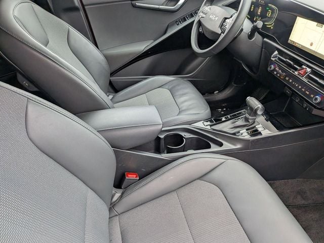 2024 Kia Niro EX