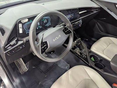 2024 Kia Niro EX Touring