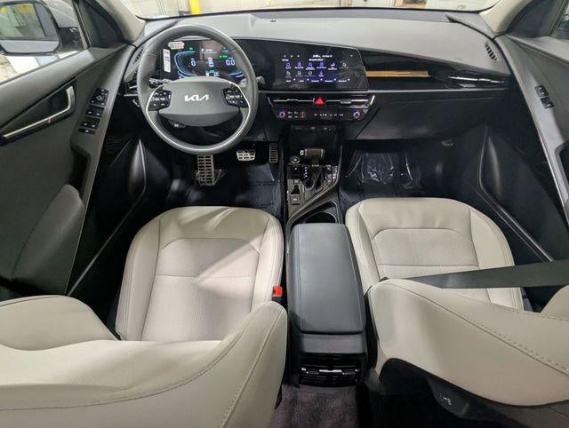 2024 Kia Niro EX Touring